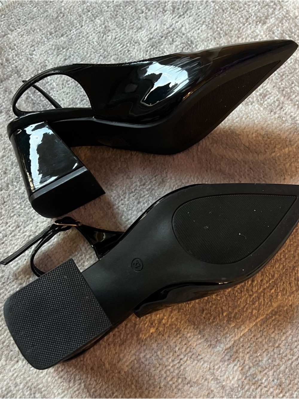 SHEIN Black Patent Pointed Slingback Block Heels - Picture 4 of 5